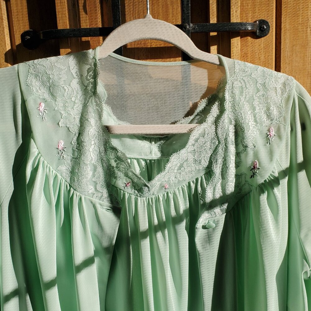 Vintage Shadowline Peignior Set - Picture 3 of 8